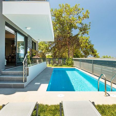 Nisos Villa, Pool & Heated Spawhirlpool, Walking To Beach, By Thinkvilla Sfáka Exterior foto